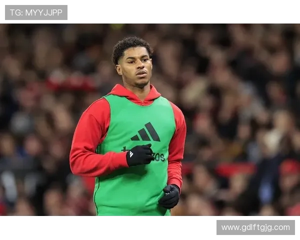 拉什福德铁心赴诺坎普！苦练待命盼巴萨召唤(2)